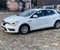 Белый Рено Меган, объемом двигателя 1.5 л и пробегом 207 тыс. км за 10850 $, фото 2 на Automoto.ua