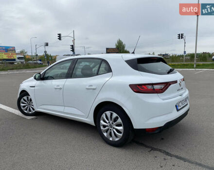 Белый Рено Меган, объемом двигателя 1.46 л и пробегом 250 тыс. км за 9600 $, фото 2 на Automoto.ua