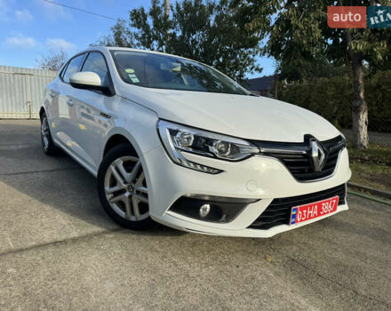 Білий Рено Меган, об'ємом двигуна 1.5 л та пробігом 213 тис. км за 12500 $, фото 2 на Automoto.ua