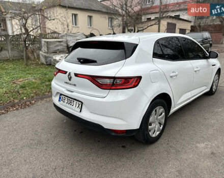 Белый Рено Меган, объемом двигателя 1.46 л и пробегом 82 тыс. км за 14500 $, фото 6 на Automoto.ua