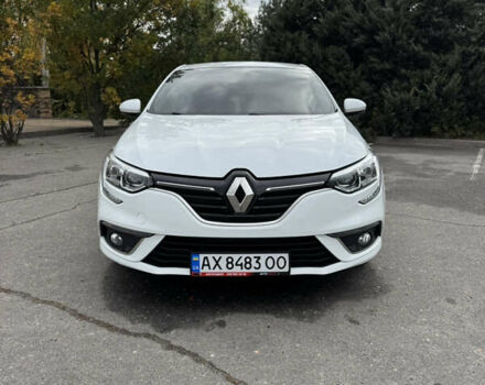 Белый Рено Меган, объемом двигателя 1.46 л и пробегом 257 тыс. км за 10500 $, фото 8 на Automoto.ua