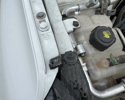 Белый Рено Меган, объемом двигателя 1.46 л и пробегом 257 тыс. км за 10500 $, фото 41 на Automoto.ua