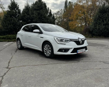 Белый Рено Меган, объемом двигателя 1.46 л и пробегом 257 тыс. км за 10500 $, фото 6 на Automoto.ua