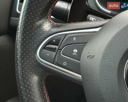 Рено Меган 2019 в Мукачеве на Automoto.ua Белый Рено Меган, объемом двигателя 1.8 л и пробегом 93 тыс. км за 32900 $, фото 27 на Automoto.ua