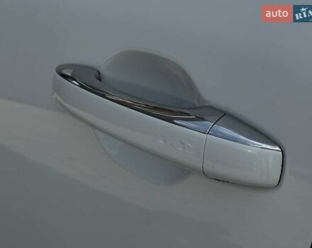 Рено Меган 2019 в Мукачеве на Automoto.ua Белый Рено Меган, объемом двигателя 1.8 л и пробегом 93 тыс. км за 32900 $, фото 26 на Automoto.ua