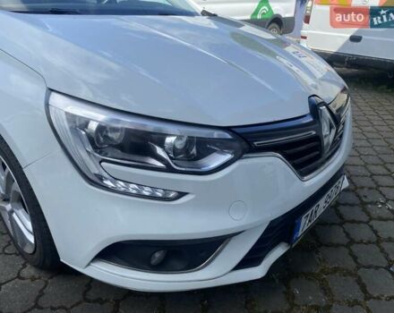 Белый Рено Меган, объемом двигателя 1.46 л и пробегом 200 тыс. км за 11700 $, фото 2 на Automoto.ua
