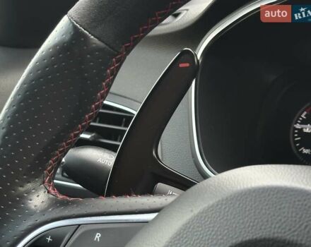 Рено Меган 2019 в Мукачеве на Automoto.ua Белый Рено Меган, объемом двигателя 1.8 л и пробегом 93 тыс. км за 32900 $, фото 28 на Automoto.ua