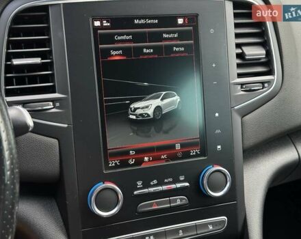 Рено Меган 2019 в Мукачеве на Automoto.ua Белый Рено Меган, объемом двигателя 1.8 л и пробегом 93 тыс. км за 32900 $, фото 36 на Automoto.ua