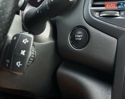 Рено Меган 2019 в Мукачеве на Automoto.ua Белый Рено Меган, объемом двигателя 1.8 л и пробегом 93 тыс. км за 32900 $, фото 40 на Automoto.ua