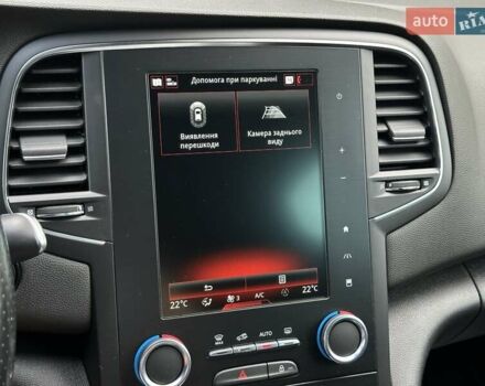 Рено Меган 2019 в Мукачеве на Automoto.ua Белый Рено Меган, объемом двигателя 1.8 л и пробегом 93 тыс. км за 32900 $, фото 38 на Automoto.ua