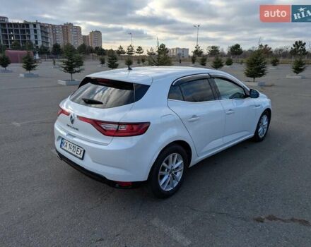 Белый Рено Меган, объемом двигателя 1.46 л и пробегом 112 тыс. км за 14000 $, фото 26 на Automoto.ua