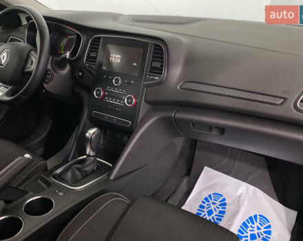 Білий Рено Меган, об'ємом двигуна 1.46 л та пробігом 179 тис. км за 15450 $, фото 7 на Automoto.ua