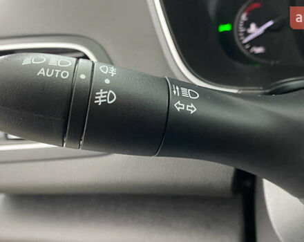 Білий Рено Меган, об'ємом двигуна 1.46 л та пробігом 179 тис. км за 15450 $, фото 14 на Automoto.ua