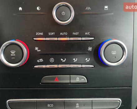 Білий Рено Меган, об'ємом двигуна 1.46 л та пробігом 179 тис. км за 15450 $, фото 19 на Automoto.ua