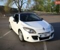 Белый Рено Меган, объемом двигателя 1.4 л и пробегом 225 тыс. км за 7000 $, фото 1 на Automoto.ua