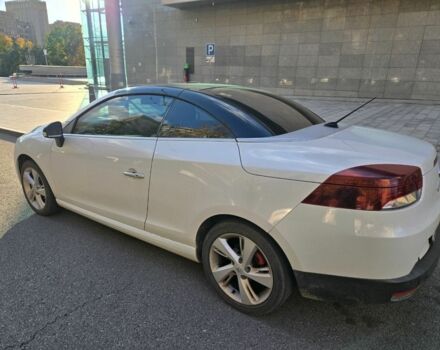 Білий Рено Меган, об'ємом двигуна 1.5 л та пробігом 182 тис. км за 9000 $, фото 2 на Automoto.ua