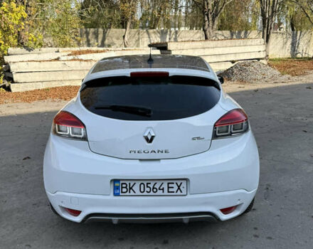 Белый Рено Меган, объемом двигателя 1.5 л и пробегом 188 тыс. км за 8800 $, фото 3 на Automoto.ua