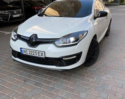Белый Рено Меган, объемом двигателя 1.5 л и пробегом 190 тыс. км за 10900 $, фото 2 на Automoto.ua