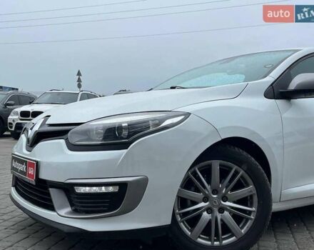 Белый Рено Меган, объемом двигателя 1.6 л и пробегом 155 тыс. км за 10190 $, фото 4 на Automoto.ua