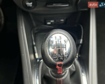 Белый Рено Меган, объемом двигателя 1.6 л и пробегом 155 тыс. км за 10190 $, фото 32 на Automoto.ua