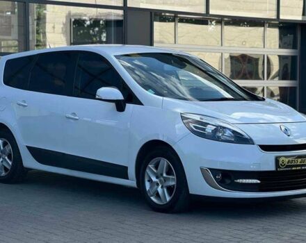 Білий Рено Меган, об'ємом двигуна 1.5 л та пробігом 200 тис. км за 8990 $, фото 6 на Automoto.ua