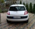 Белый Рено Меган, объемом двигателя 1.6 л и пробегом 230 тыс. км за 3100 $, фото 2 на Automoto.ua