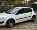 Белый Рено Меган, объемом двигателя 1.6 л и пробегом 230 тыс. км за 3100 $, фото 1 на Automoto.ua