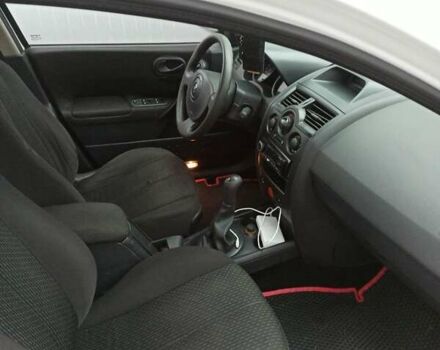 Білий Рено Меган, об'ємом двигуна 1.6 л та пробігом 280 тис. км за 3250 $, фото 9 на Automoto.ua