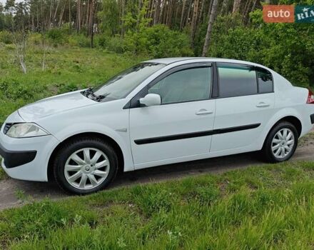 Білий Рено Меган, об'ємом двигуна 1.6 л та пробігом 173 тис. км за 3900 $, фото 6 на Automoto.ua
