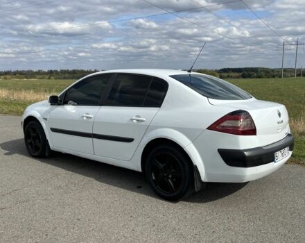 Белый Рено Меган, объемом двигателя 1.4 л и пробегом 215 тыс. км за 4100 $, фото 11 на Automoto.ua