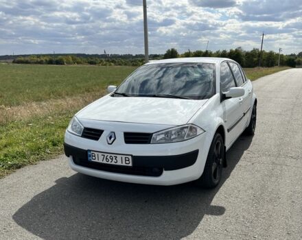 Белый Рено Меган, объемом двигателя 1.4 л и пробегом 215 тыс. км за 4100 $, фото 3 на Automoto.ua