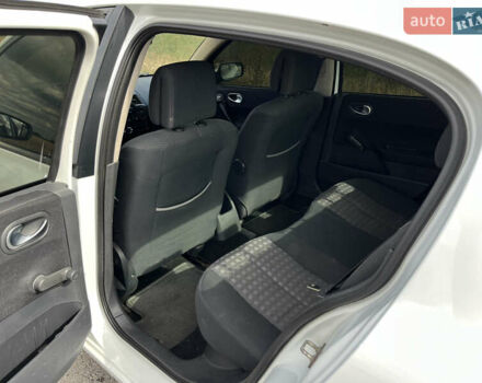 Белый Рено Меган, объемом двигателя 1.4 л и пробегом 215 тыс. км за 4100 $, фото 17 на Automoto.ua