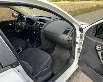 Белый Рено Меган, объемом двигателя 1.4 л и пробегом 215 тыс. км за 4100 $, фото 14 на Automoto.ua