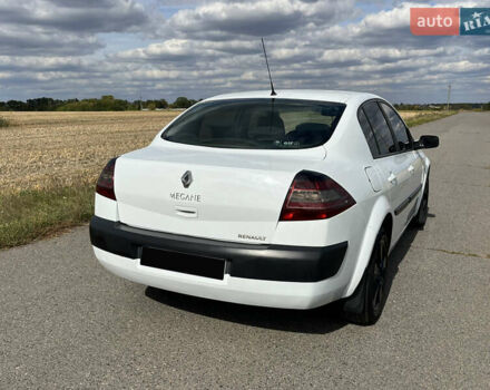 Білий Рено Меган, об'ємом двигуна 1.4 л та пробігом 215 тис. км за 3900 $, фото 8 на Automoto.ua