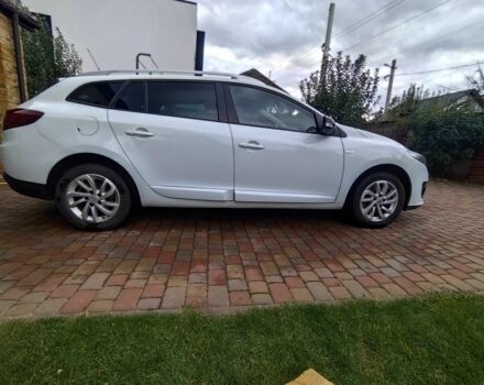 Рено Меган 2016 в Ровно на Automoto.ua Белый Рено Меган, объемом двигателя 1.5 л и пробегом 199 тыс. км за 9800 $, фото 3 на Automoto.ua