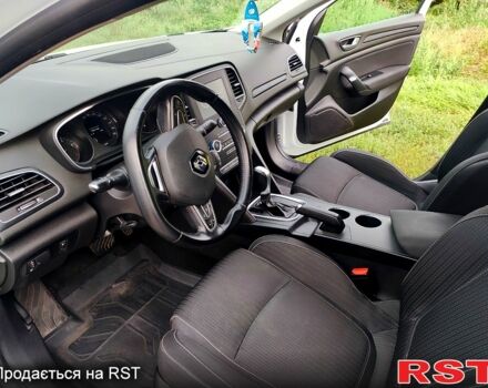 Білий Рено Меган, об'ємом двигуна 1.5 л та пробігом 150 тис. км за 13900 $, фото 1 на Automoto.ua