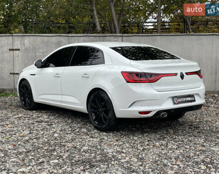 Белый Рено Меган, объемом двигателя 1.46 л и пробегом 239 тыс. км за 13490 $, фото 5 на Automoto.ua