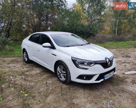 Білий Рено Меган, об'ємом двигуна 1.46 л та пробігом 150 тис. км за 13300 $, фото 1 на Automoto.ua