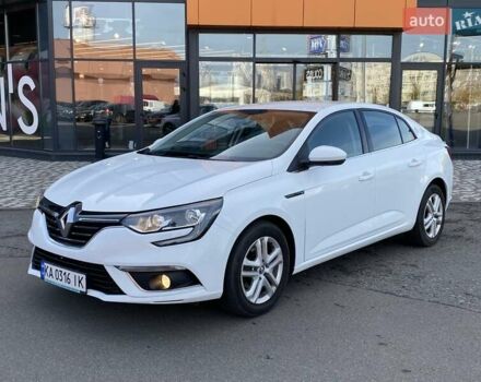 Белый Рено Меган, объемом двигателя 1.46 л и пробегом 150 тыс. км за 13990 $, фото 3 на Automoto.ua
