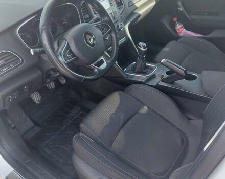 Рено Меган 2017 в Житомире на Automoto.ua Белый Рено Меган, объемом двигателя 1.5 л и пробегом 166 тыс. км за 13499 $, фото 12 на Automoto.ua