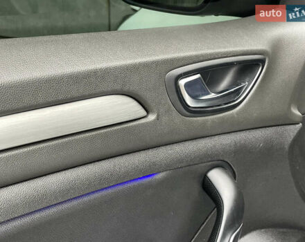 Белый Рено Меган, объемом двигателя 1.46 л и пробегом 239 тыс. км за 13490 $, фото 24 на Automoto.ua