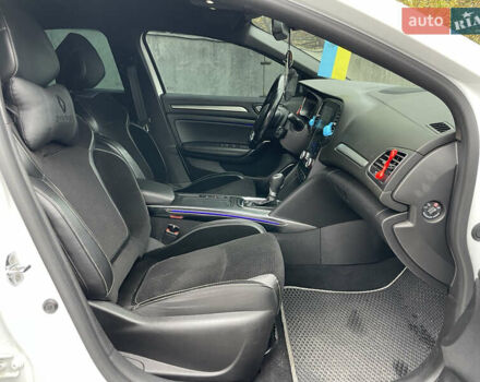 Белый Рено Меган, объемом двигателя 1.46 л и пробегом 239 тыс. км за 13490 $, фото 14 на Automoto.ua