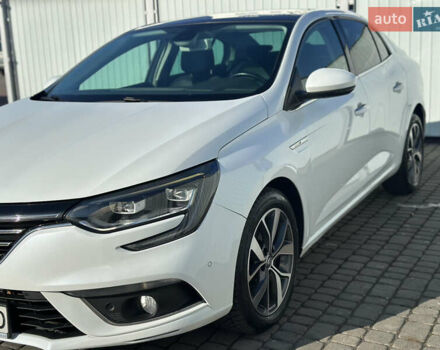 Белый Рено Меган, объемом двигателя 1.46 л и пробегом 199 тыс. км за 14299 $, фото 18 на Automoto.ua