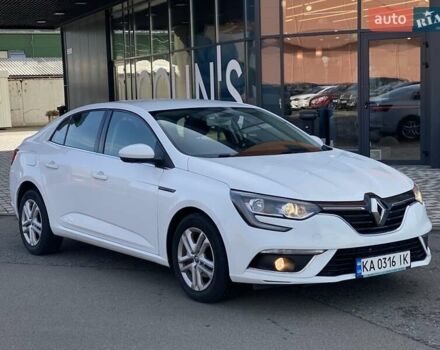 Белый Рено Меган, объемом двигателя 1.46 л и пробегом 150 тыс. км за 13990 $, фото 1 на Automoto.ua