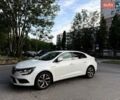 Белый Рено Меган, объемом двигателя 1.46 л и пробегом 90 тыс. км за 15000 $, фото 3 на Automoto.ua
