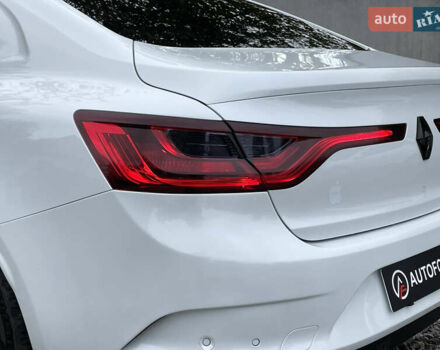 Белый Рено Меган, объемом двигателя 1.46 л и пробегом 239 тыс. км за 13490 $, фото 7 на Automoto.ua