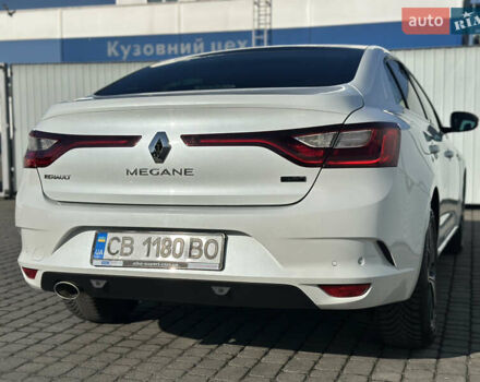 Белый Рено Меган, объемом двигателя 1.46 л и пробегом 199 тыс. км за 14299 $, фото 9 на Automoto.ua