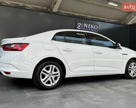 Белый Рено Меган, объемом двигателя 1.5 л и пробегом 88 тыс. км за 15900 $, фото 28 на Automoto.ua