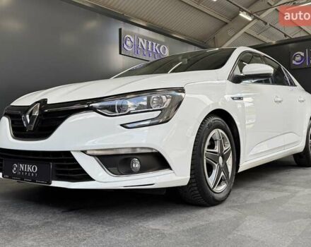Белый Рено Меган, объемом двигателя 1.5 л и пробегом 101 тыс. км за 16300 $, фото 4 на Automoto.ua
