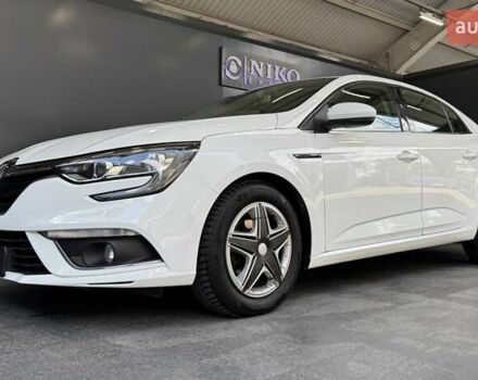 Белый Рено Меган, объемом двигателя 1.5 л и пробегом 101 тыс. км за 16300 $, фото 6 на Automoto.ua